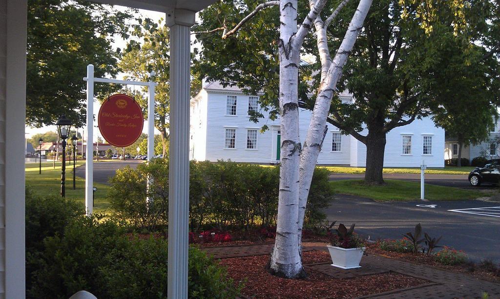 Old Sturbridge Inn & Reeder Family Lodges Exterior photo